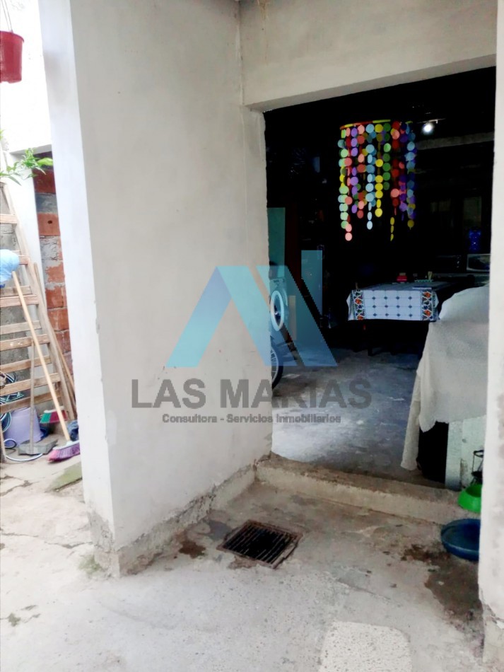 VENDE CASA PARA DEMOLICION O REFACCION