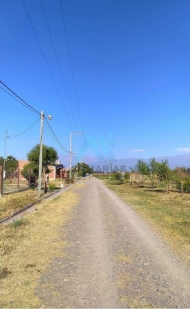 TERRENO LOTEO SAN VICENTE  ESQUINA 10X30 con pequeña construccion.Ruta 68