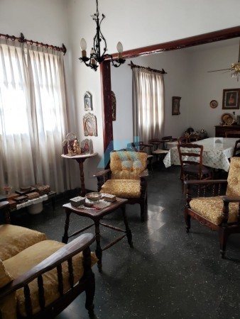 CASA EN VENTA AVENIDA SAN MARTIN