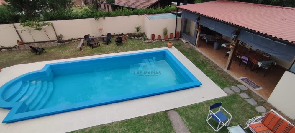 HERMOSA CASA EN VENTA SAN LORENZO